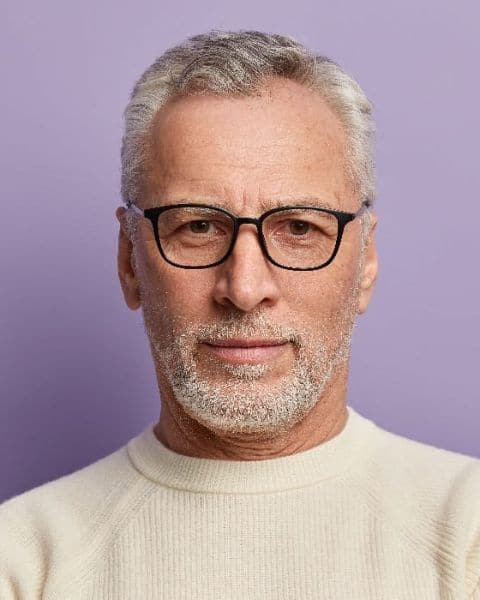 short-and-grey-hair-for-balding-older-men