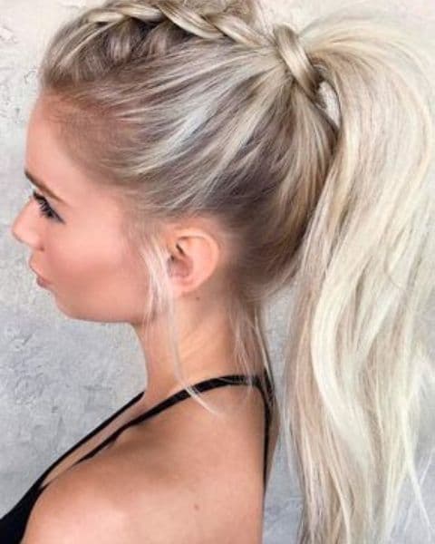 Hairstyle-for-women-with-thinning-hair-Super-Long-High-Ponytail